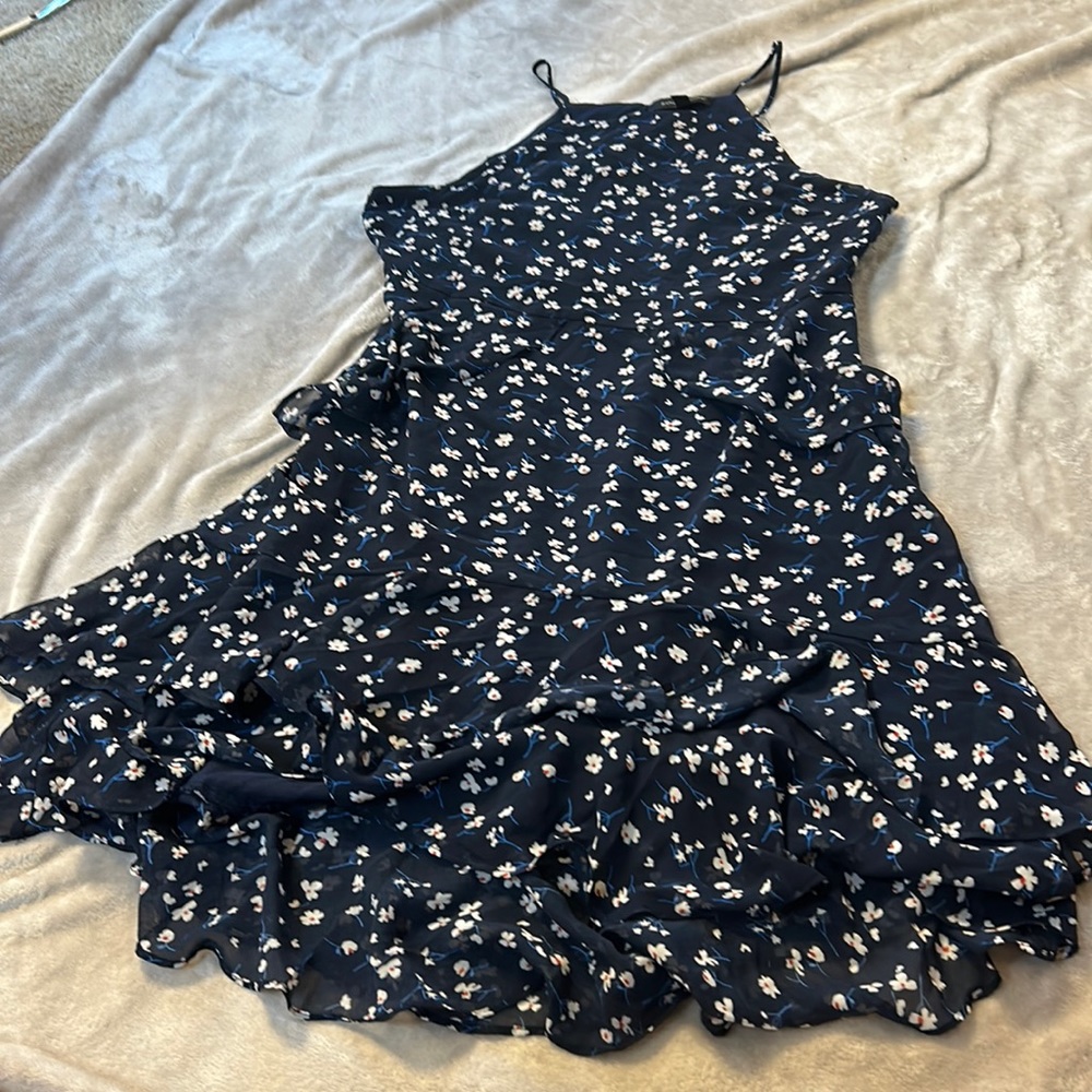 Banana republic tiered ruffle floral dress